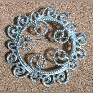 Sarah Coventry Brooch